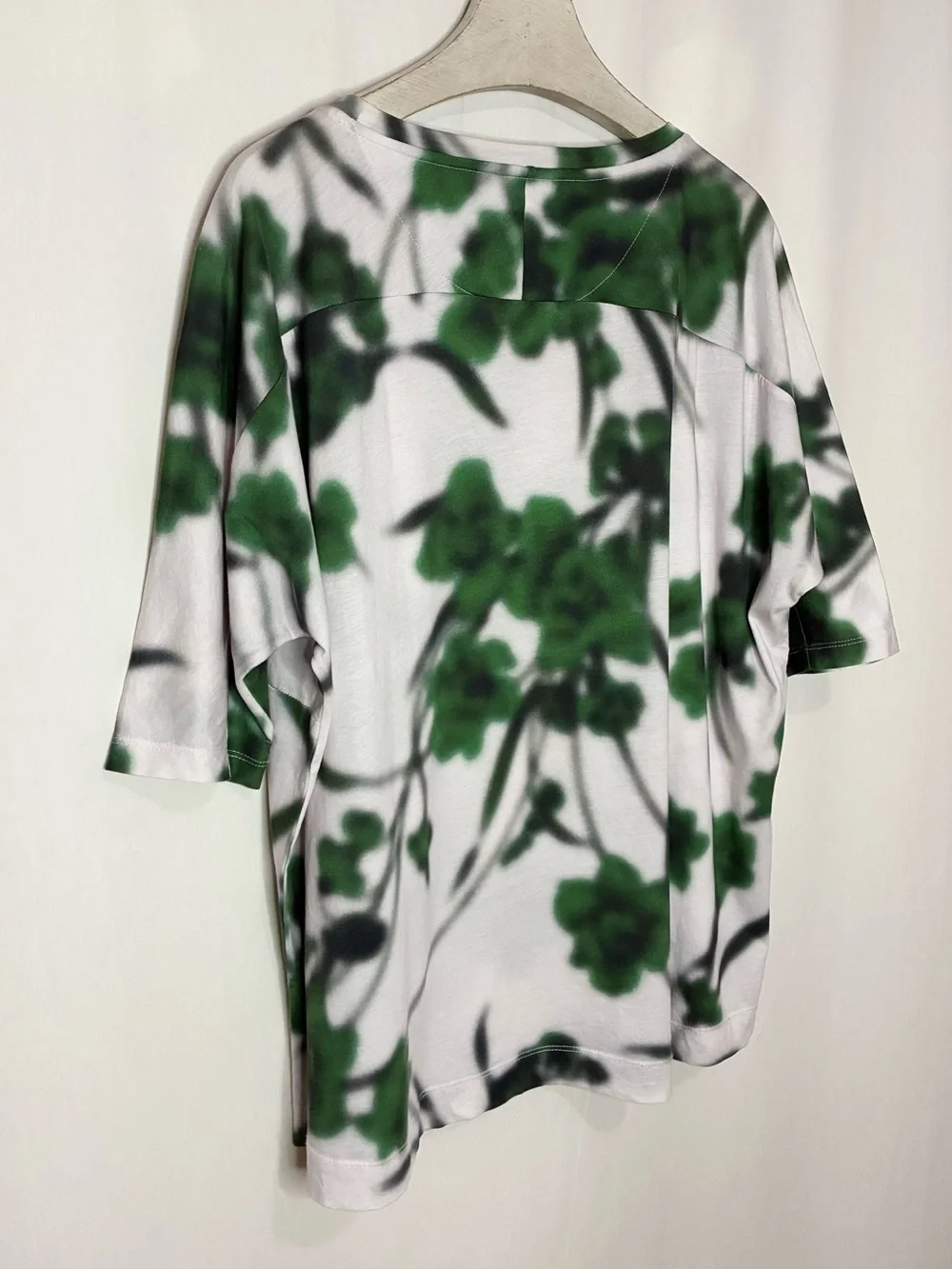 Dries Van Noten Floral Print Relaxed Fit T-Shirt - Picture 3 of 5